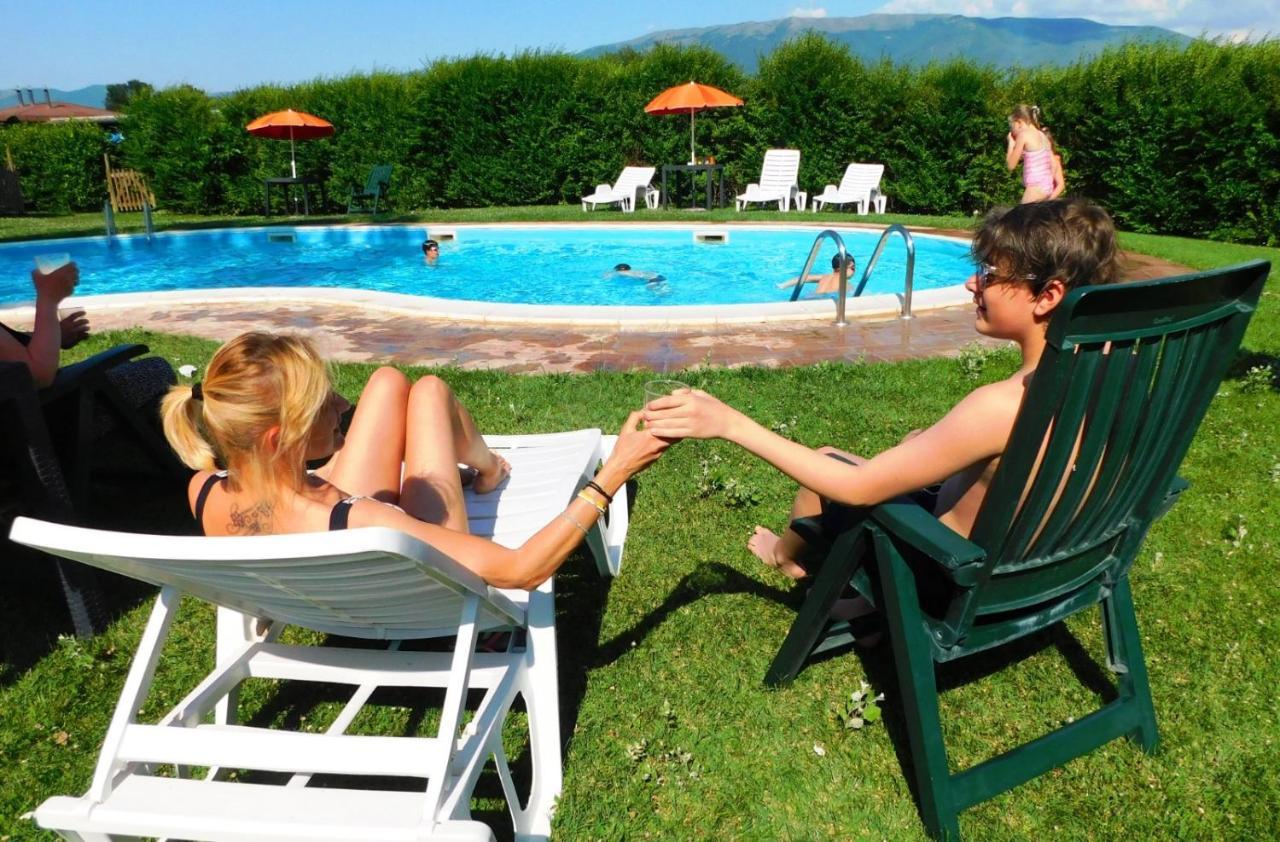 Hotel Villaggio Le Stelline มอนเตฟัลโก ภายนอก รูปภาพ